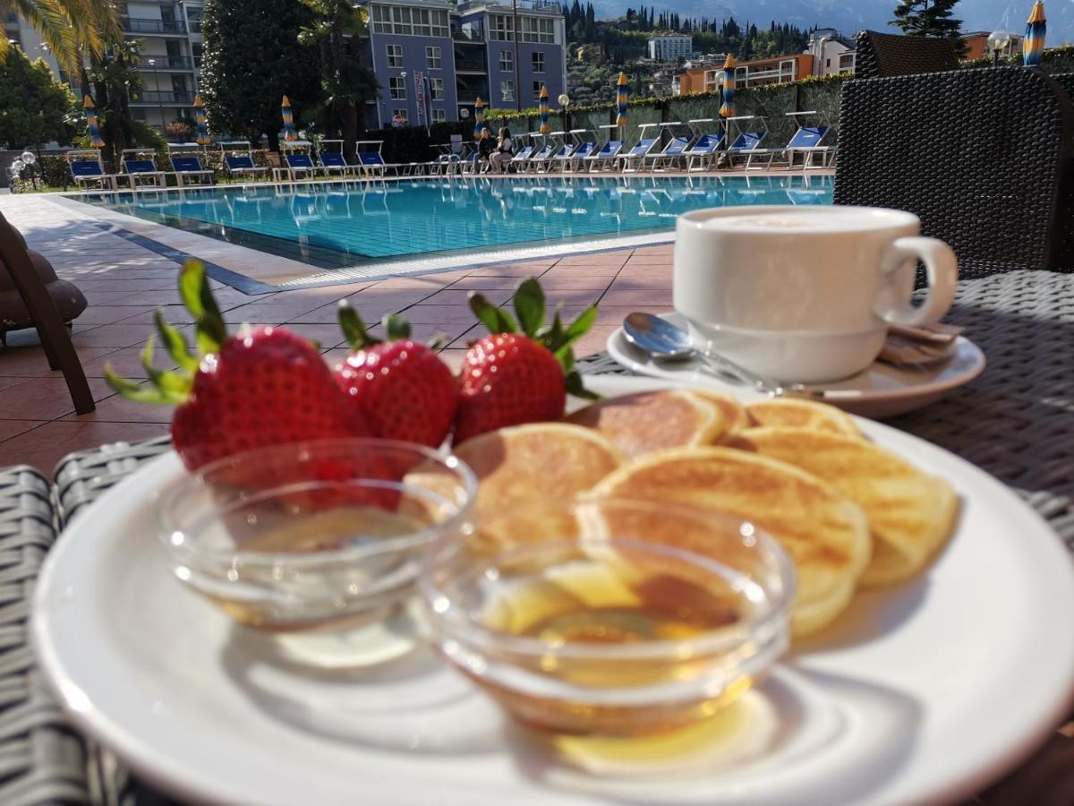 Sunlake Hotel Riva del Garda Eksteriør bilde