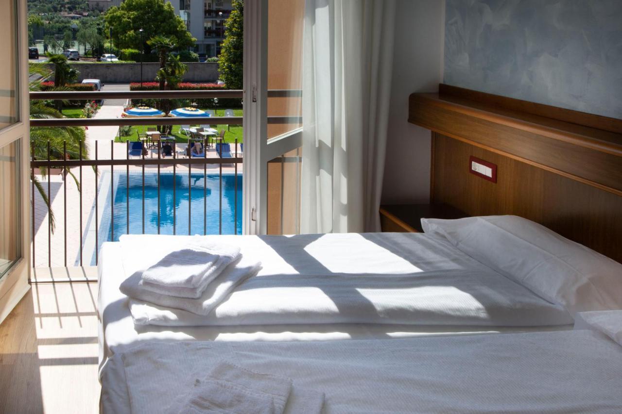 Sunlake Hotel Riva del Garda Eksteriør bilde