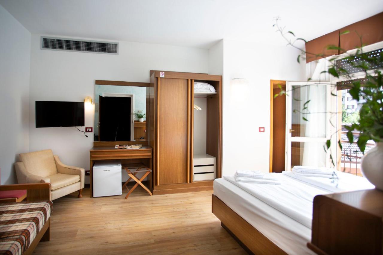 Sunlake Hotel Riva del Garda Eksteriør bilde