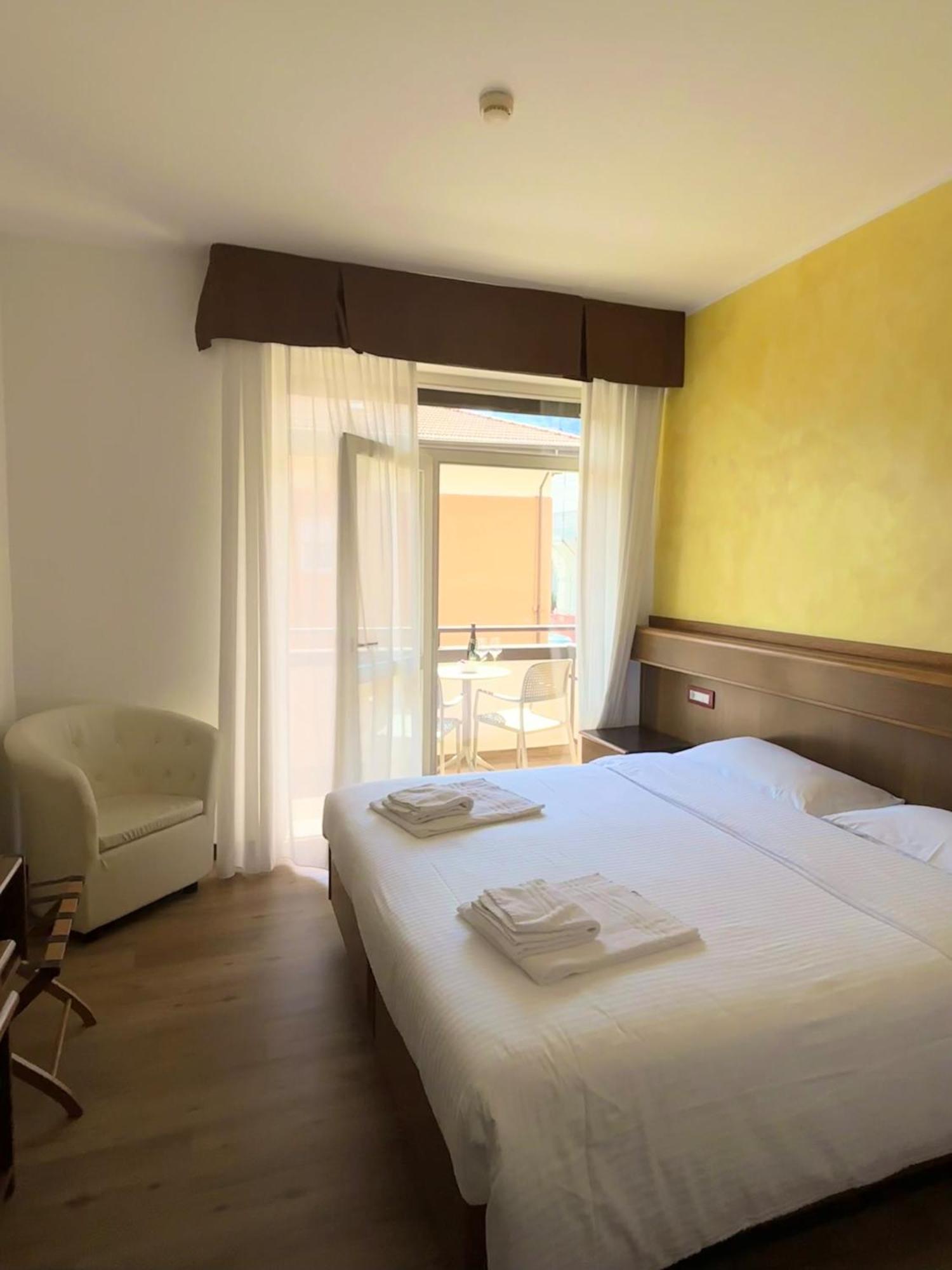 Sunlake Hotel Riva del Garda Eksteriør bilde